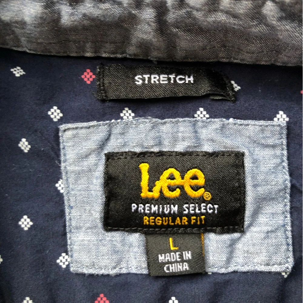 Lee Men's Dark Blue Polka Dot Shirt Regular Fit